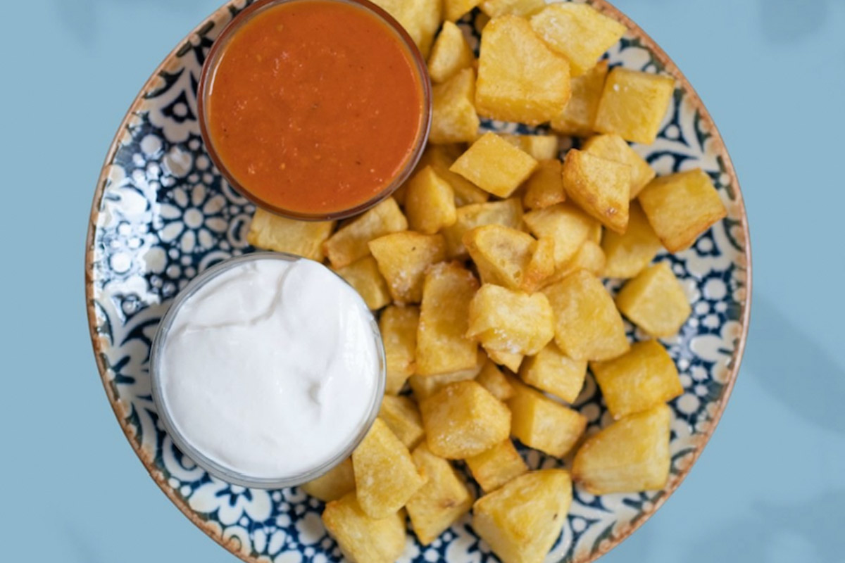 patatas-alioli patatas bravas con ali oli
